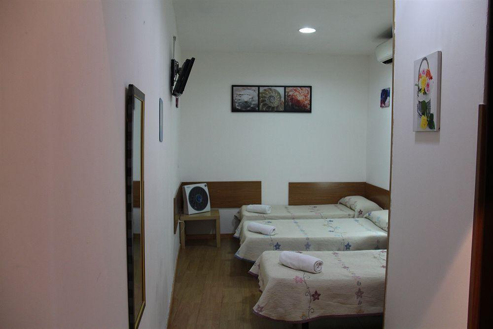 Pensión Casa Lemus村*