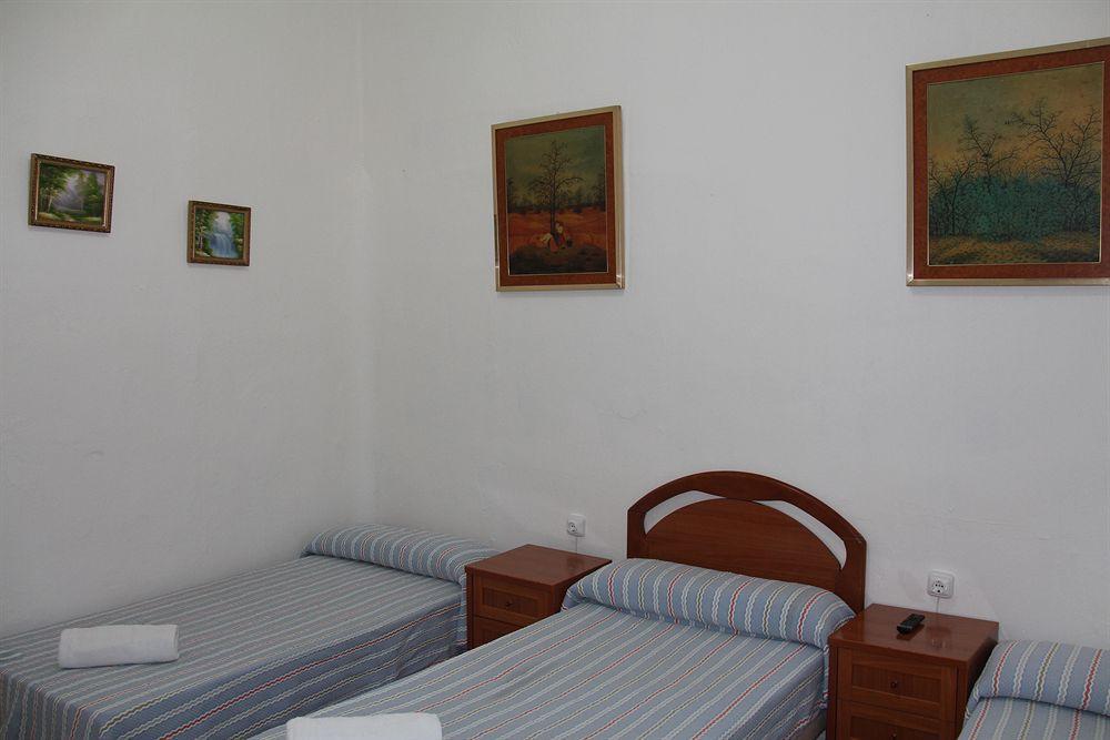 Pensión Casa Lemus马德里